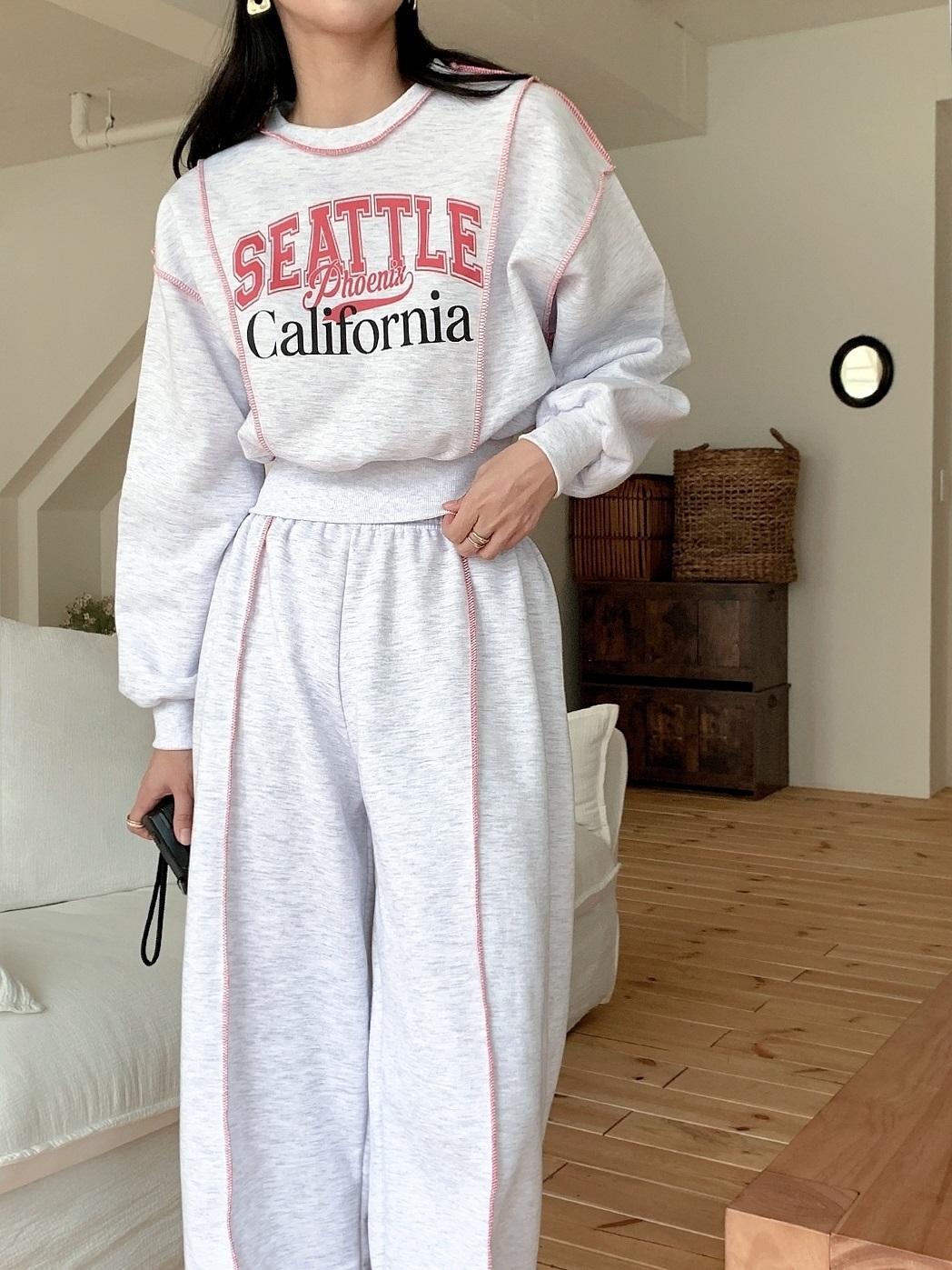 起毛裏地ラウンドネックウエストゴム長袖ワイドロゴセットアップパンツスウェット | 詳細画像4