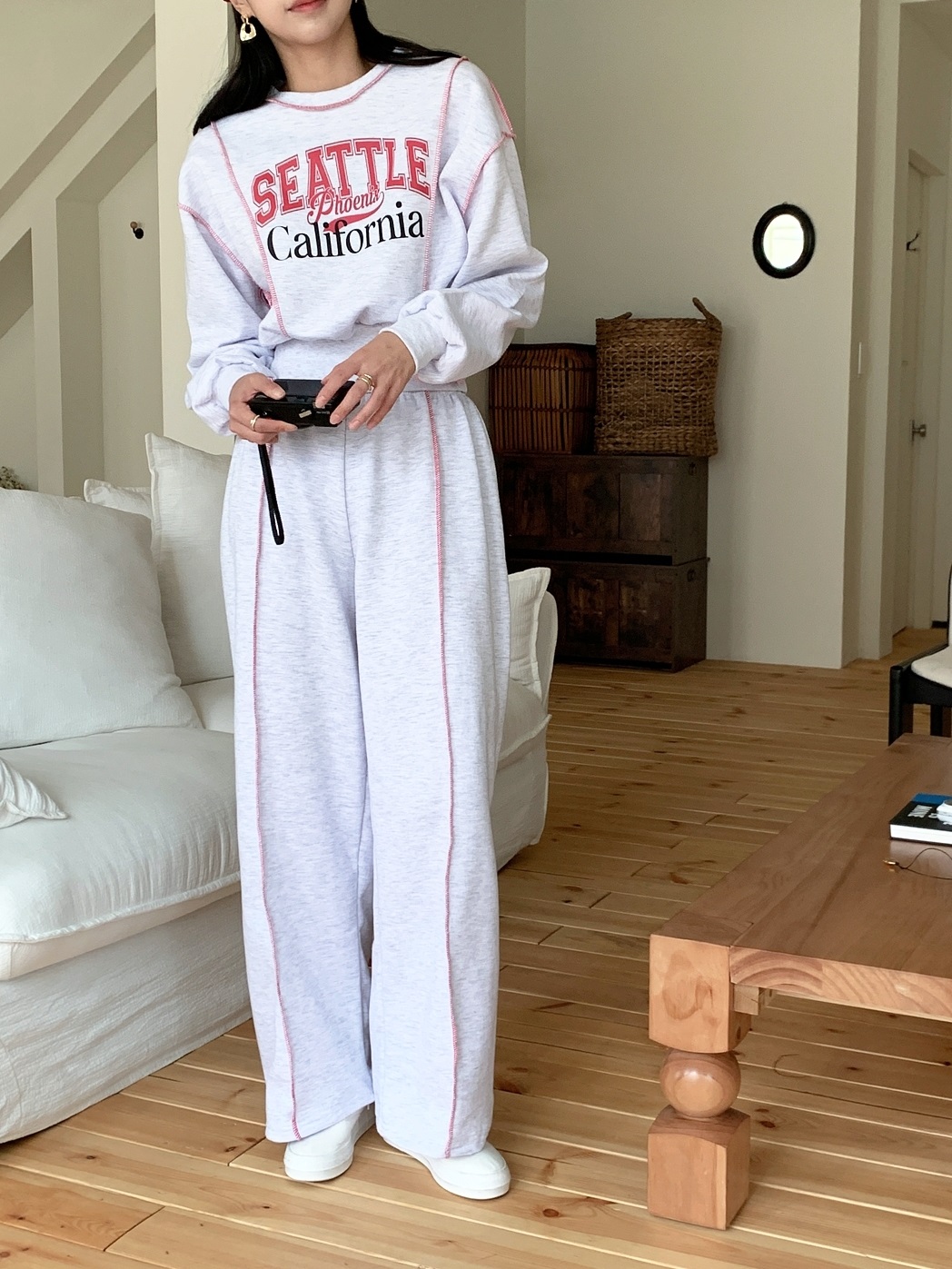 起毛裏地ラウンドネックウエストゴム長袖ワイドロゴセットアップパンツスウェット | 詳細画像13