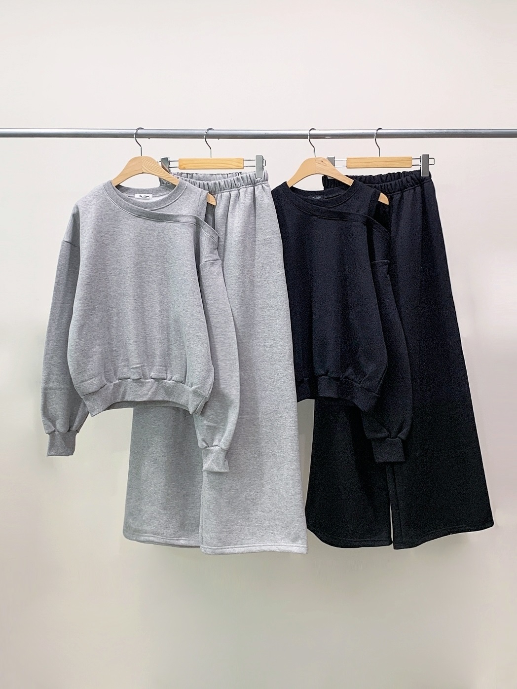 起毛裏地ワンショルダースリットウエストゴムアンバランス長袖ワイドセットアップパンツスウェットトレーニング | 詳細画像17