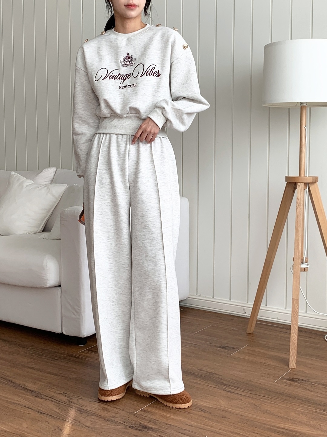 起毛裏地ラウンドネックウエストゴム長袖ワイド刺繍セットアップパンツスウェットトレーニング | 詳細画像3