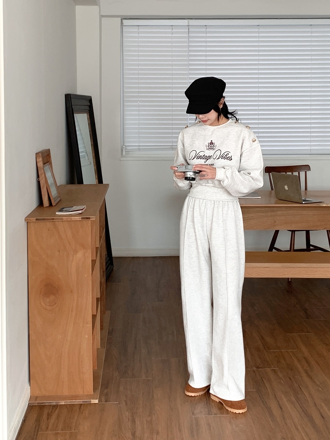 起毛裏地ラウンドネックウエストゴム長袖ワイド刺繍セットアップパンツスウェットトレーニング | 詳細画像12