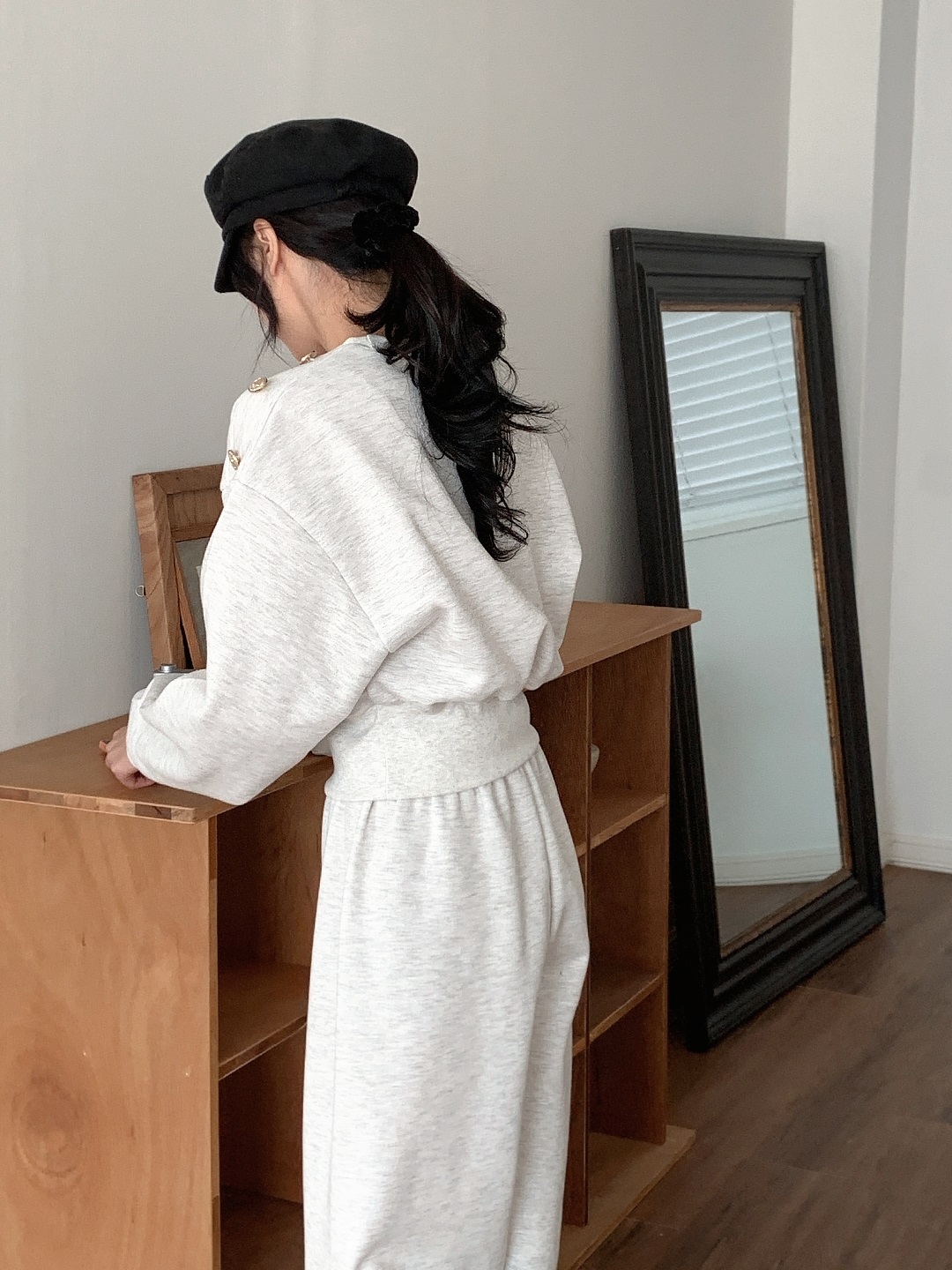 起毛裏地ラウンドネックウエストゴム長袖ワイド刺繍セットアップパンツスウェットトレーニング | 詳細画像13