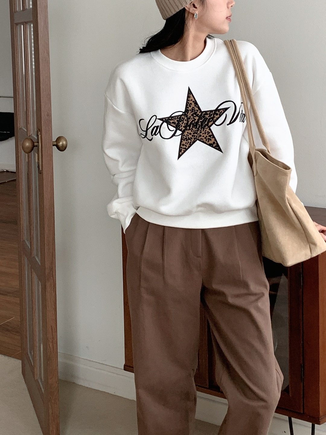 起毛裏地ラウンドネック長袖レオパード星柄スウェット | 詳細画像4