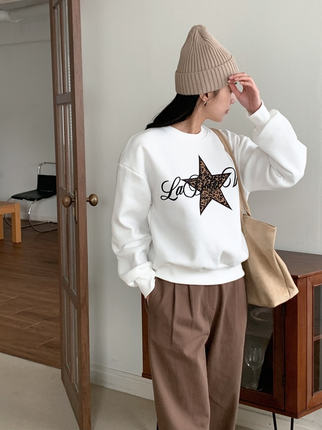 起毛裏地ラウンドネック長袖レオパード星柄スウェット | 詳細画像5