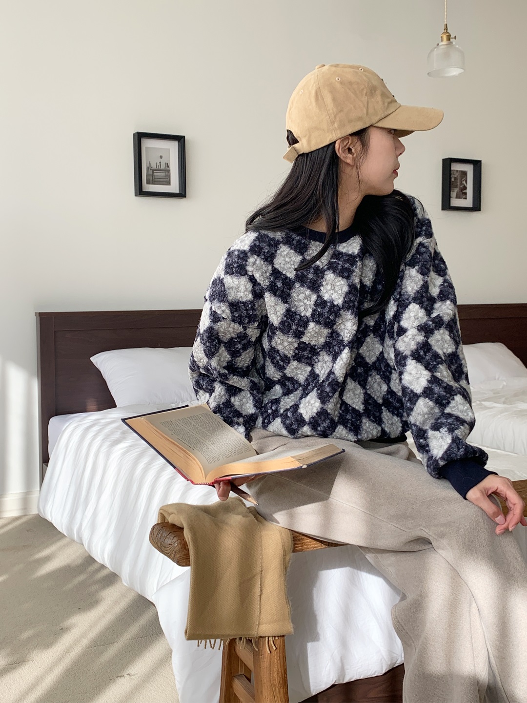 ラウンドネックルーズ長袖アーガイルTシャツスウェット | 詳細画像7