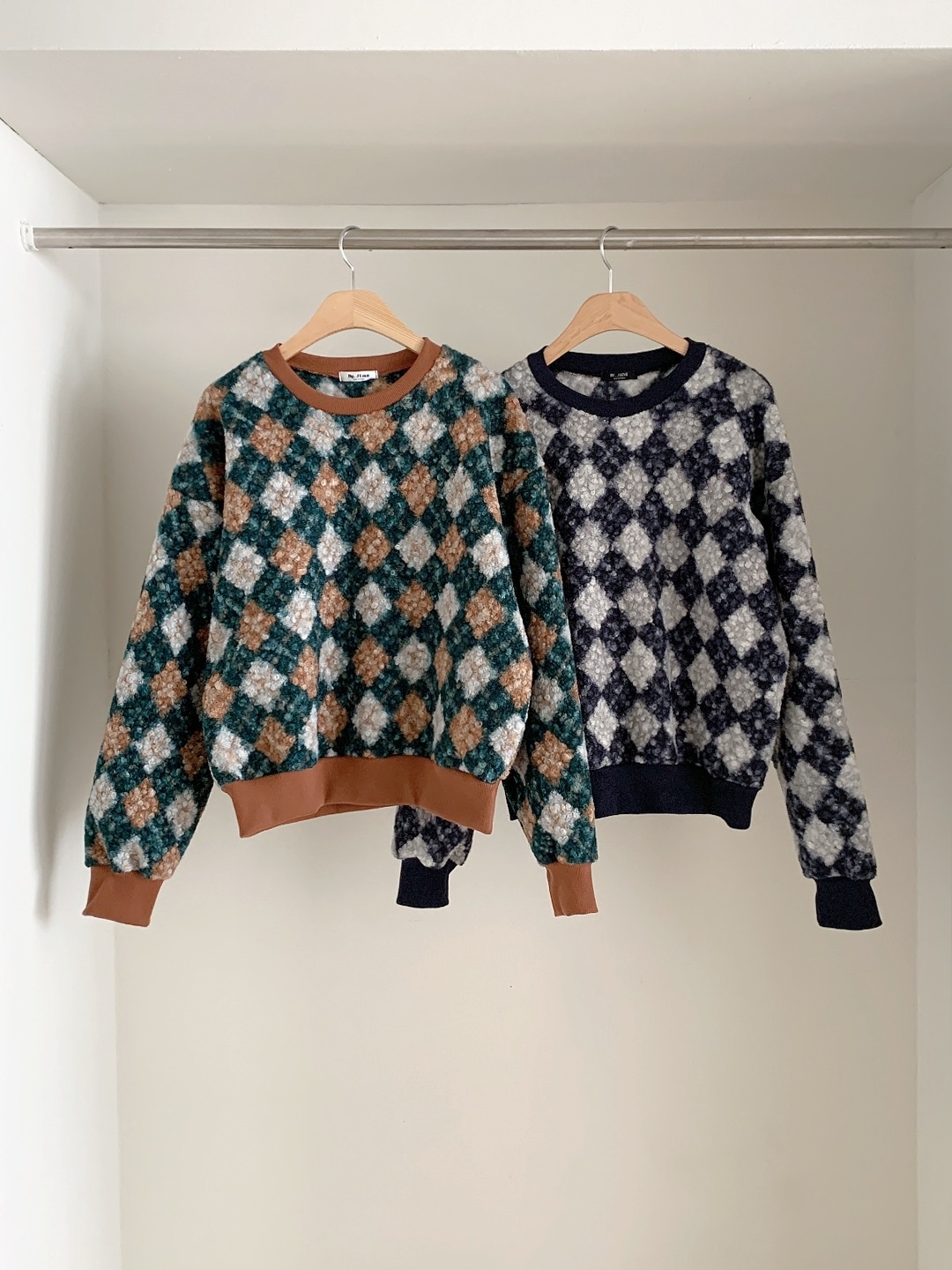 ラウンドネックルーズ長袖アーガイルTシャツスウェット | 詳細画像18