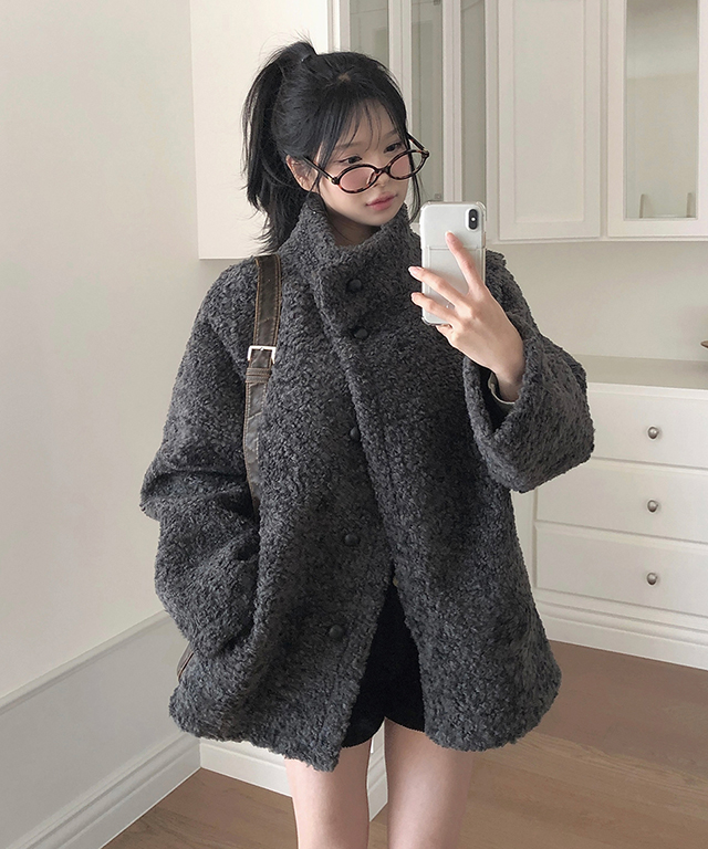 長袖ボタンポケットハイネックコート | レディースファッション通販