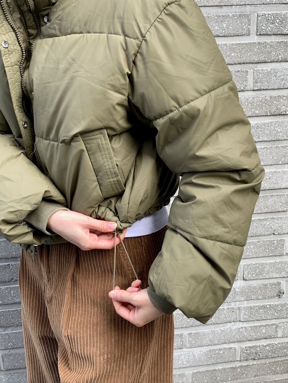 中綿ジップアップハイネックスナップボタンカラーダウンジャケット | 詳細画像4