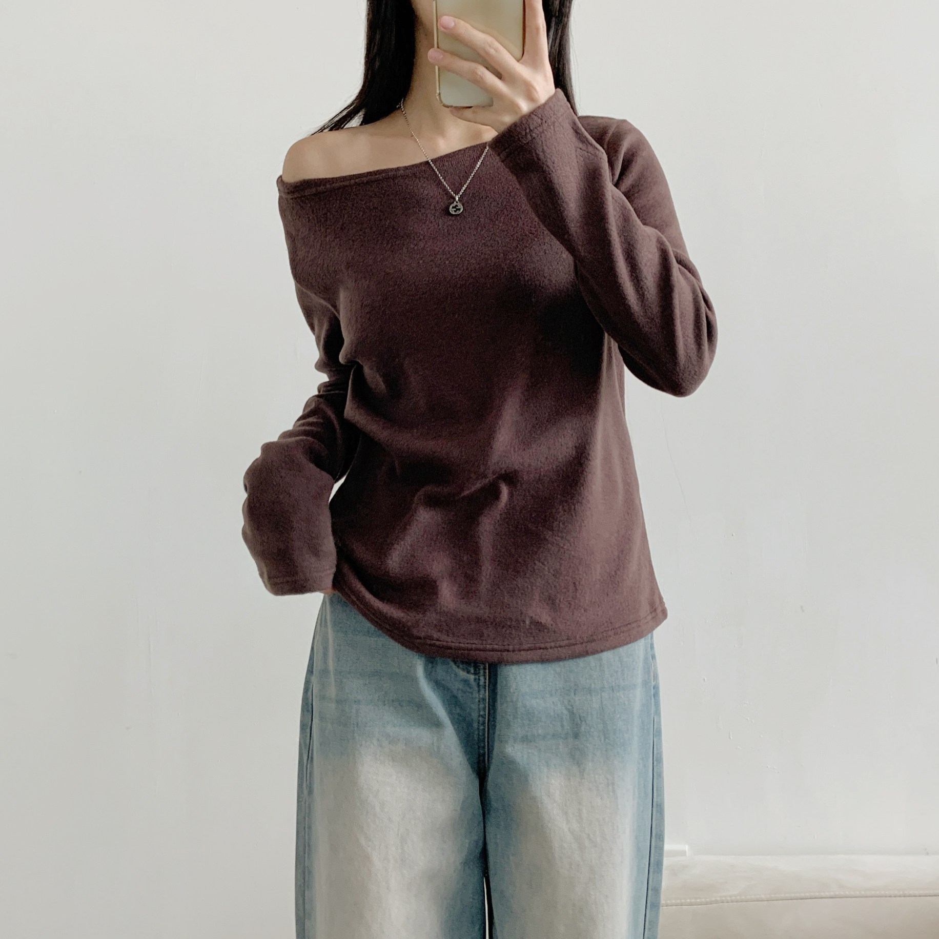 ボートネックワンショルダーベーシック無地カラーTシャツ | 詳細画像11