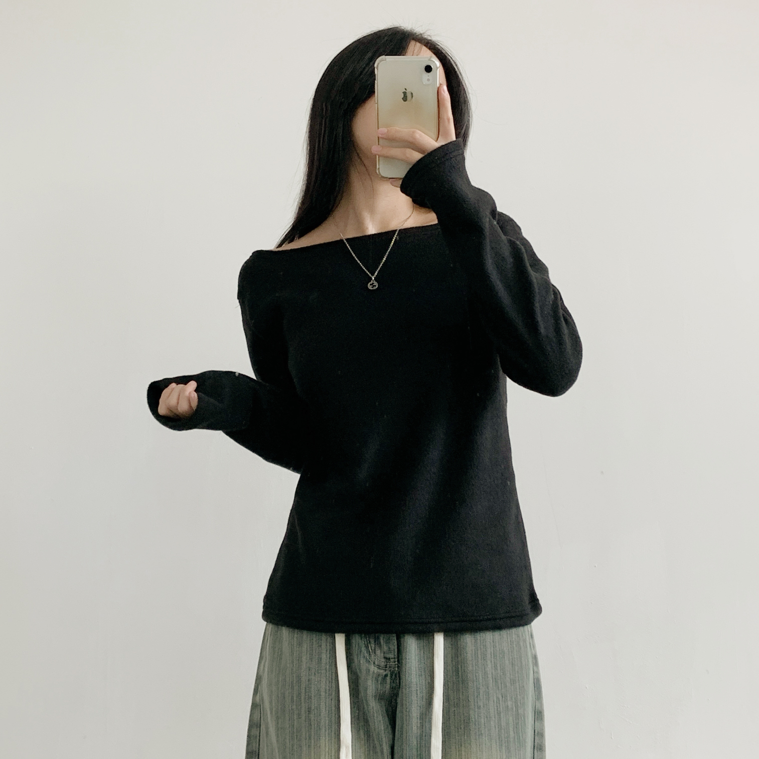 ボートネックワンショルダーベーシック無地カラーTシャツ | 詳細画像15