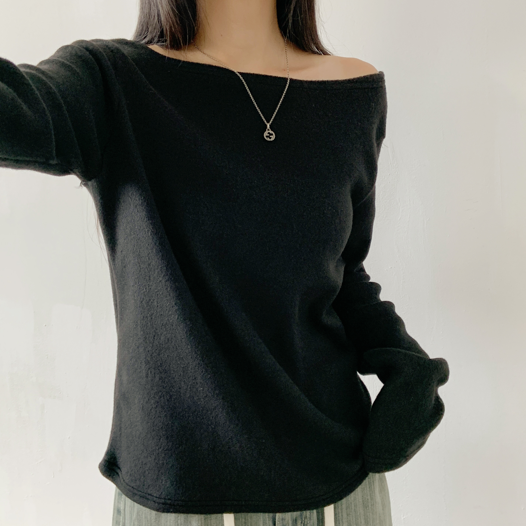 ボートネックワンショルダーベーシック無地カラーTシャツ | 詳細画像16