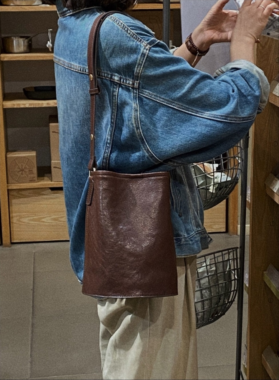 レザー調トートバッグ | 詳細画像4