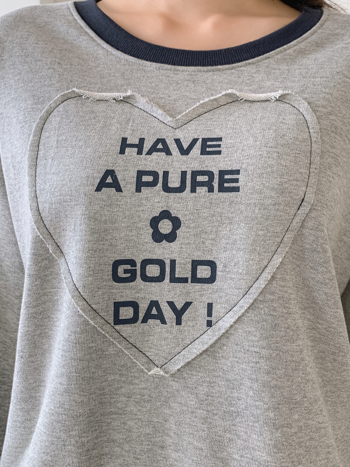 ラウンドネック長袖配色ハートスウェット | 詳細画像9