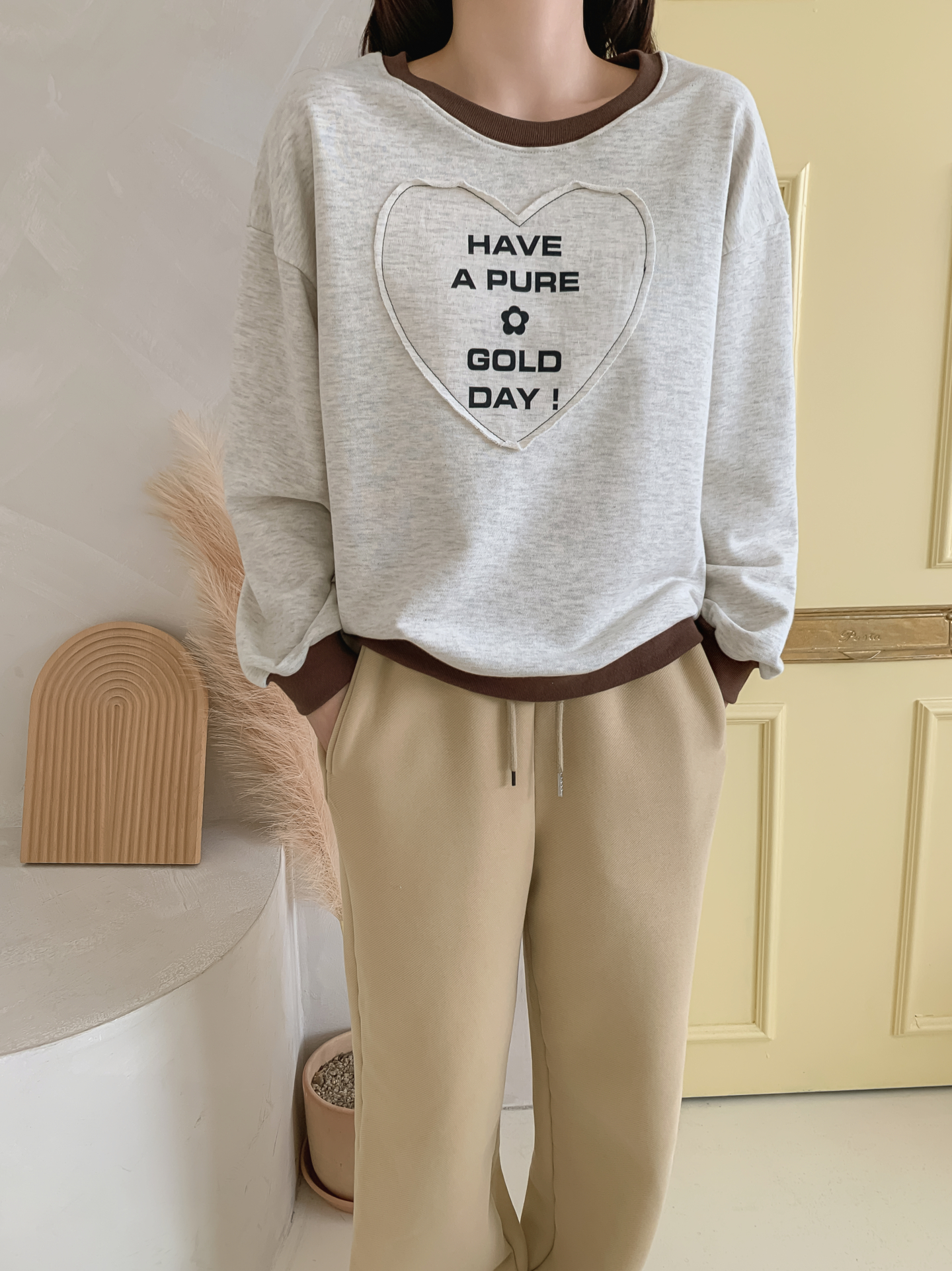 ラウンドネック長袖配色ハートスウェット | 詳細画像23