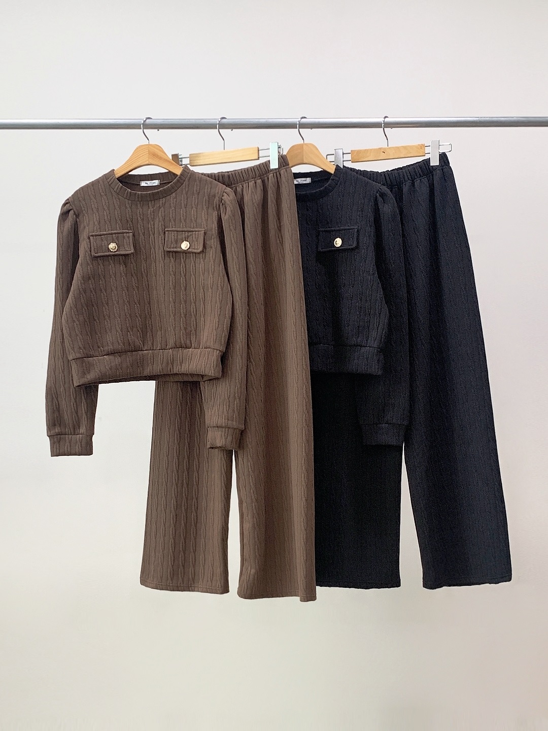 ラウンドネックウエストゴム長袖ワイドフェイクポケットケーブルカラーセットアップ | 詳細画像17