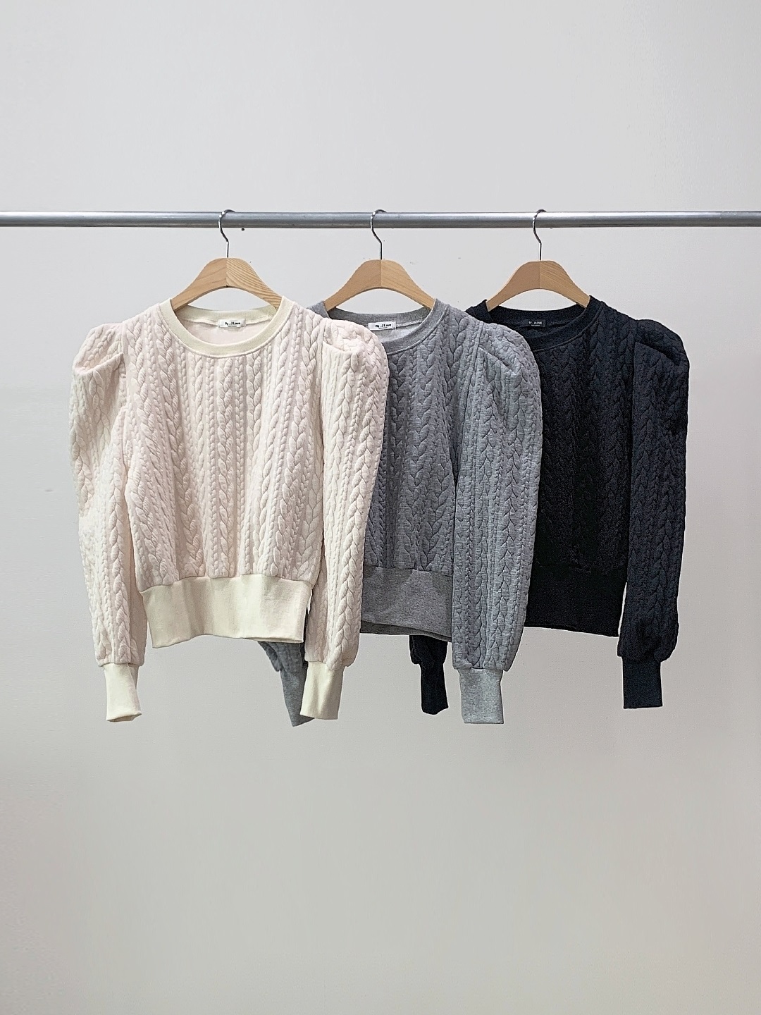 ラウンドネックパフスリーブケーブルスウェット | 詳細画像16