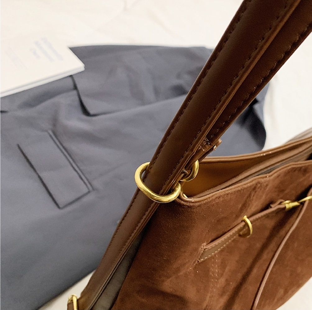 スエード調ベルトショルダーバッグ | 詳細画像9