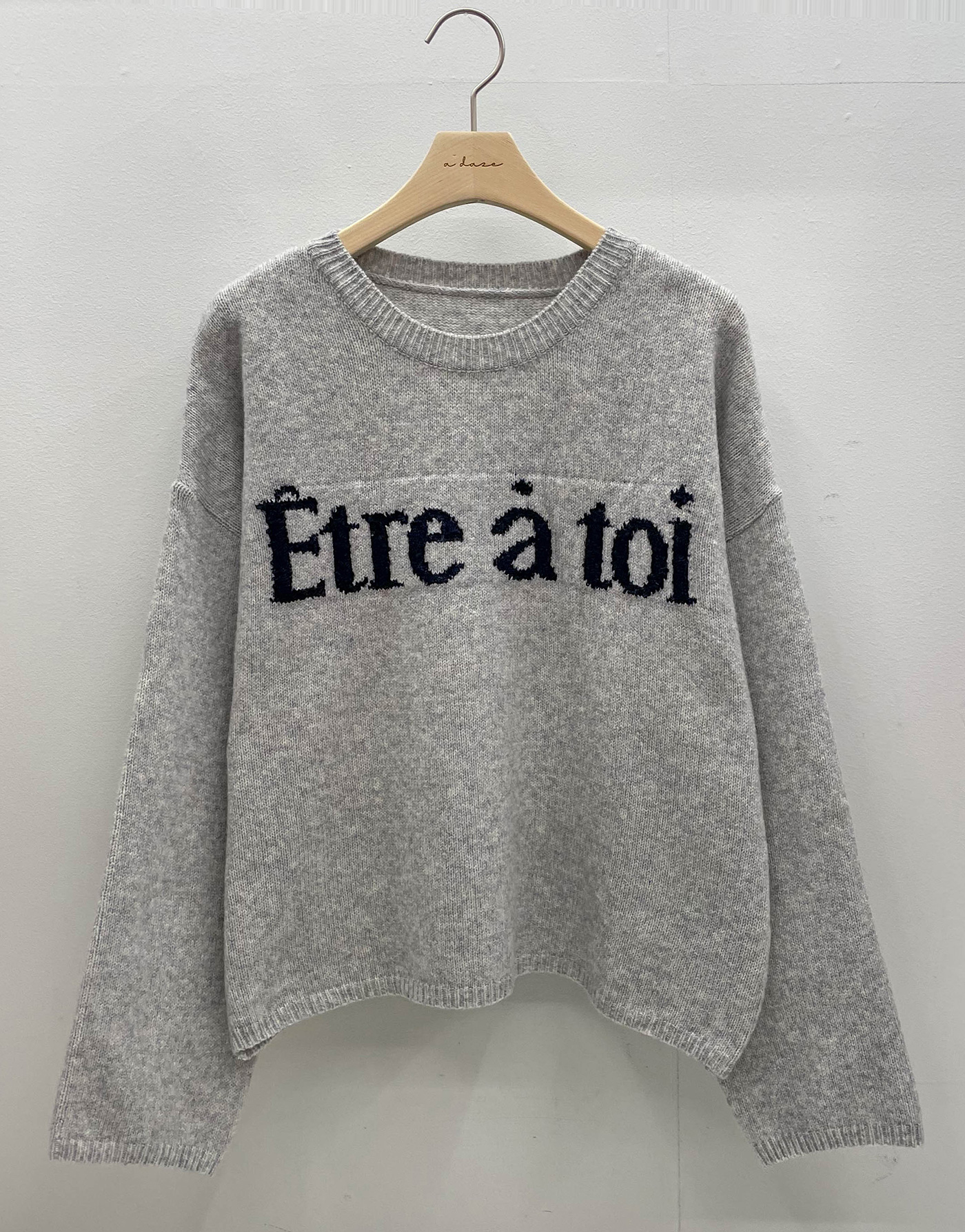 ウール混ラウンドネックルーズロゴニット | 詳細画像16