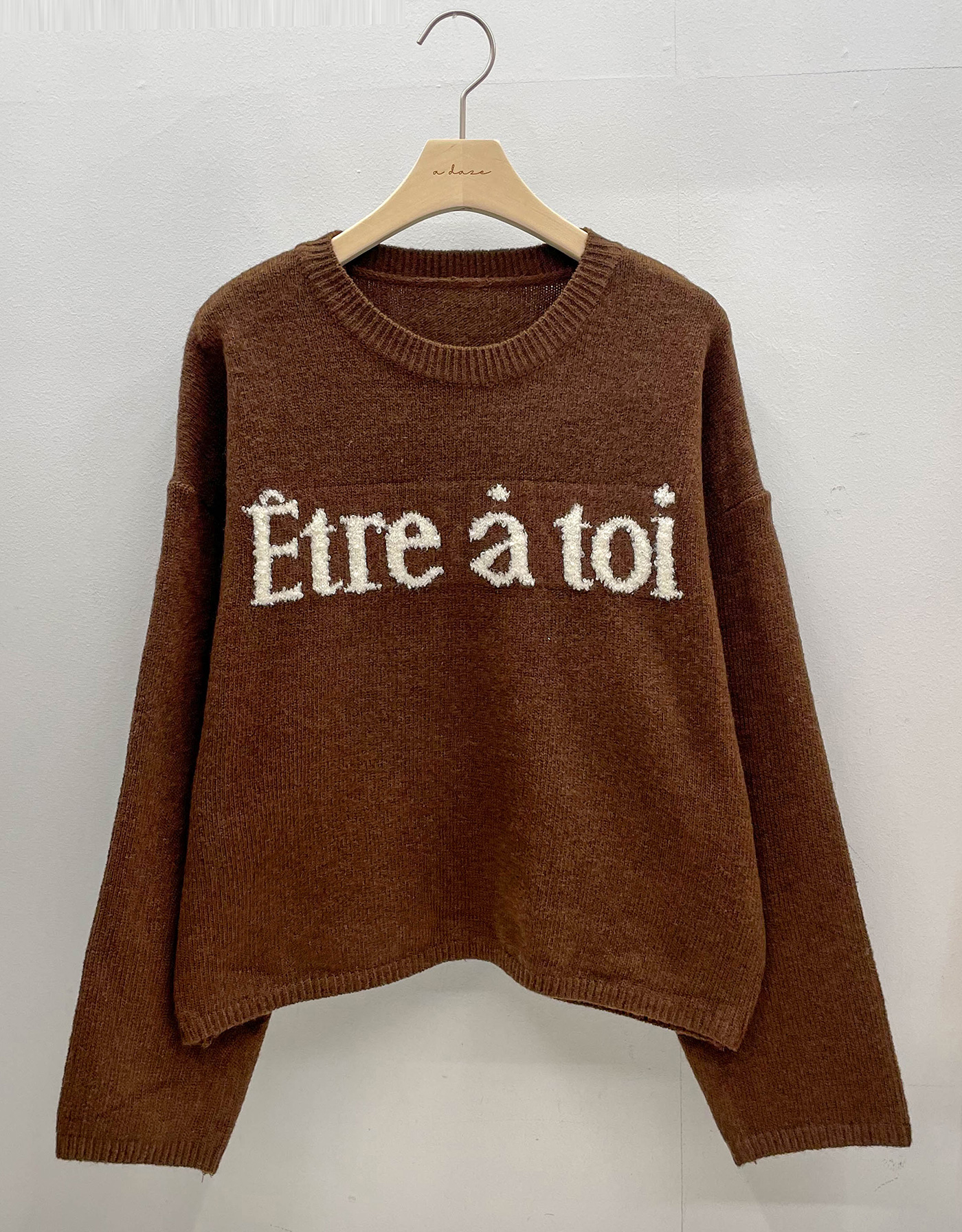 ウール混ラウンドネックルーズロゴニット | 詳細画像18