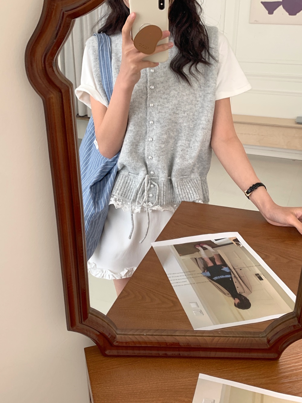 ウール混ラウンドネックドローストリングパール調ボタンレースベスト | 詳細画像5