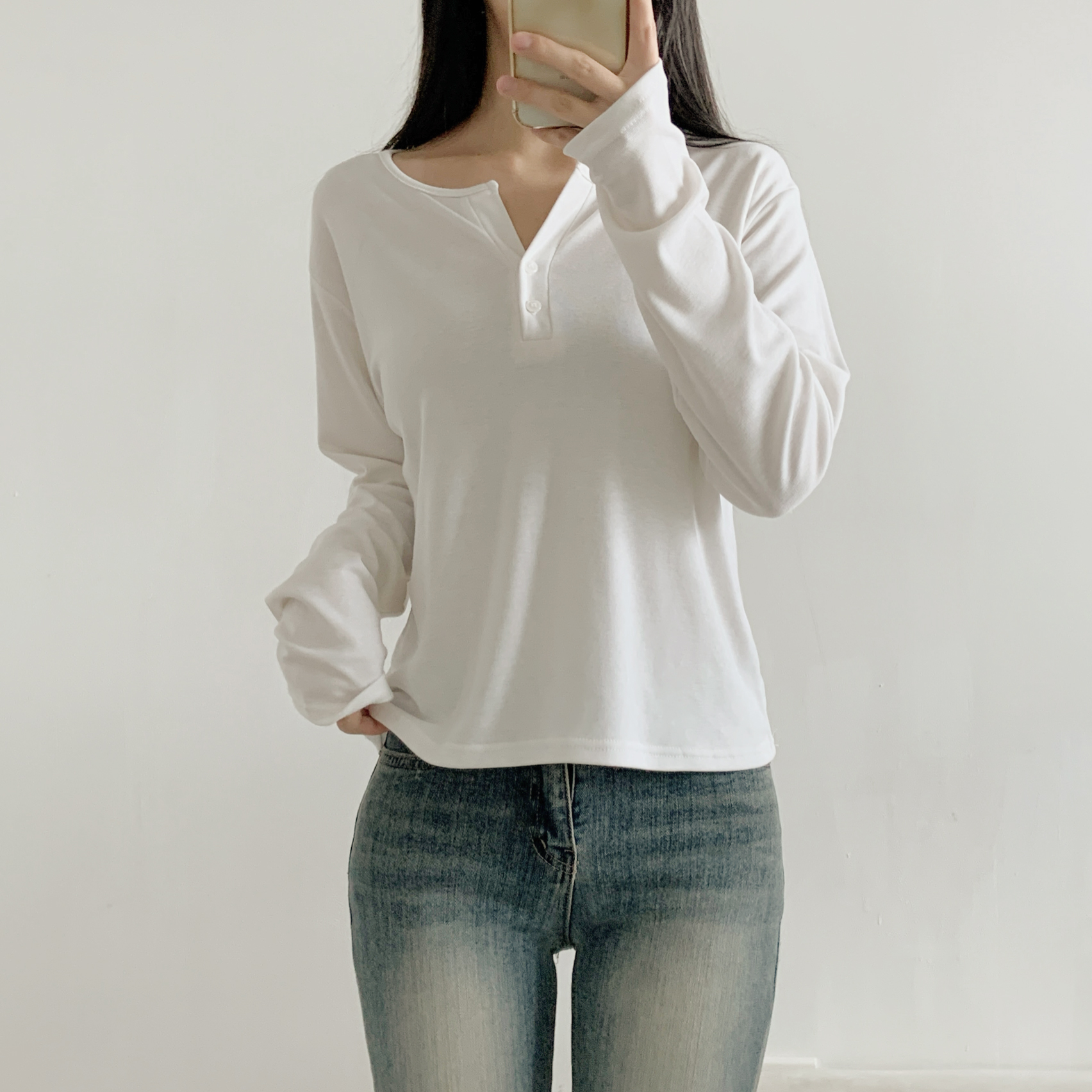 起毛裏地ボタンラウンドネックルーズ長袖Tシャツ | 詳細画像4