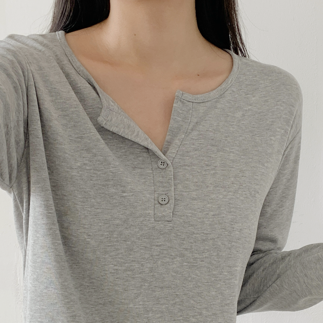 起毛裏地ボタンラウンドネックルーズ長袖Tシャツ | 詳細画像7