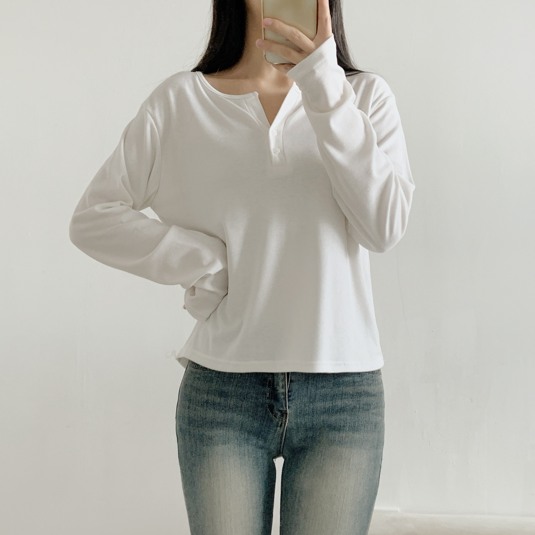 起毛裏地ボタンラウンドネックルーズ長袖Tシャツ | 詳細画像2