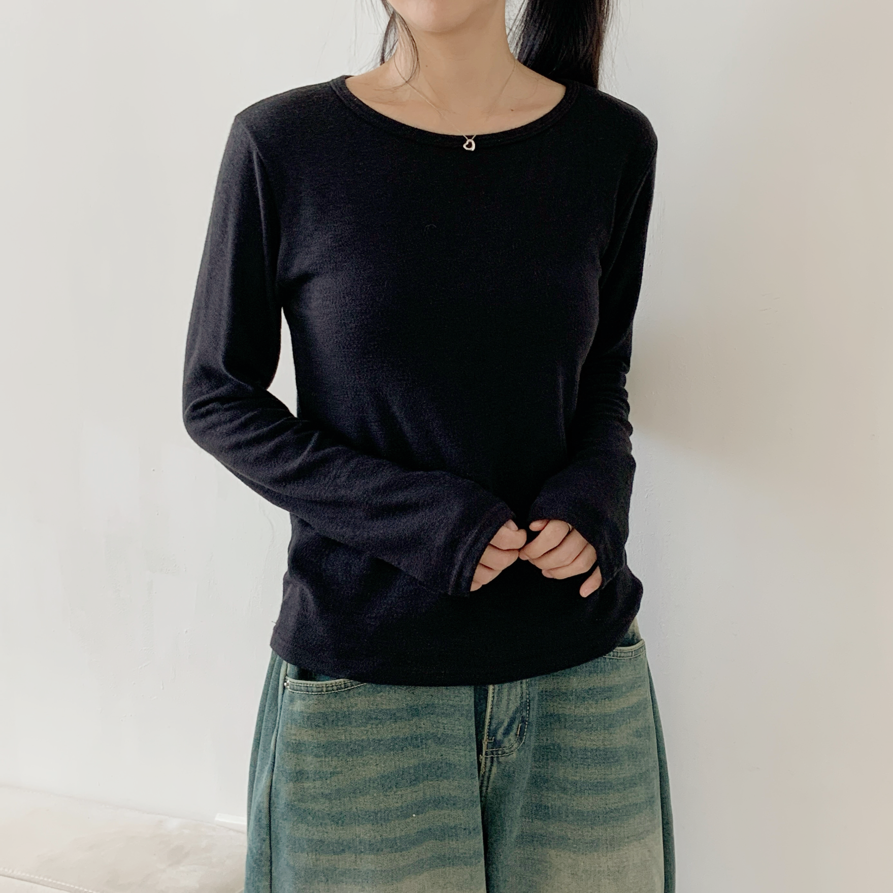 ソフトウール混アンゴラ混ラウンドネックスリム長袖Tシャツ | 詳細画像18