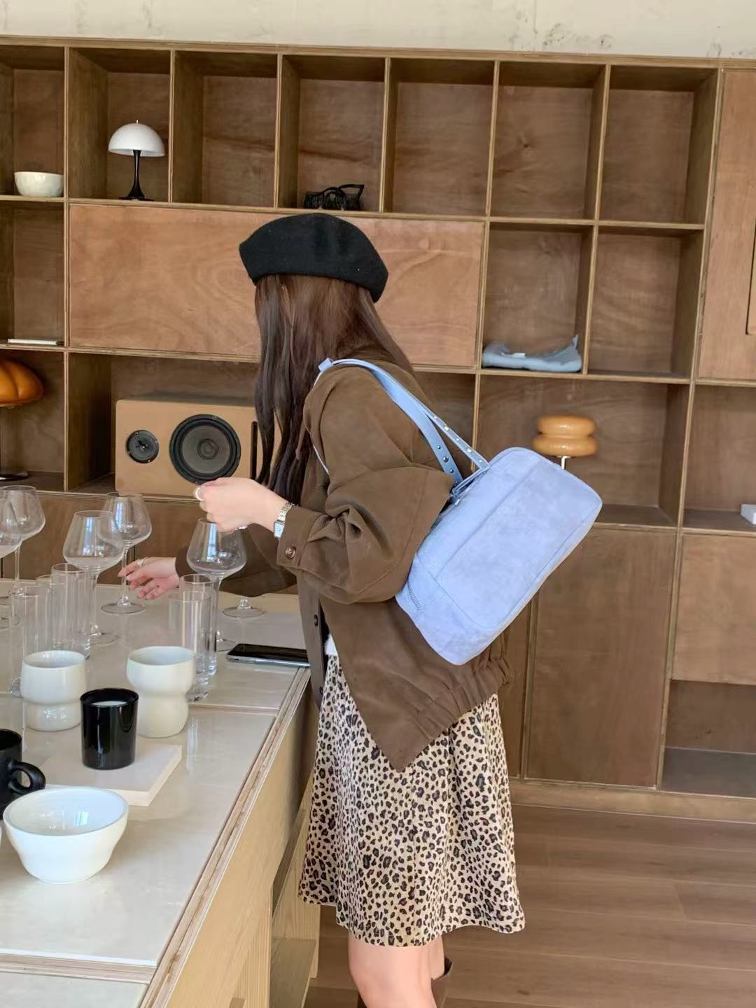 スエード調ジップアップトートバッグ | 詳細画像4