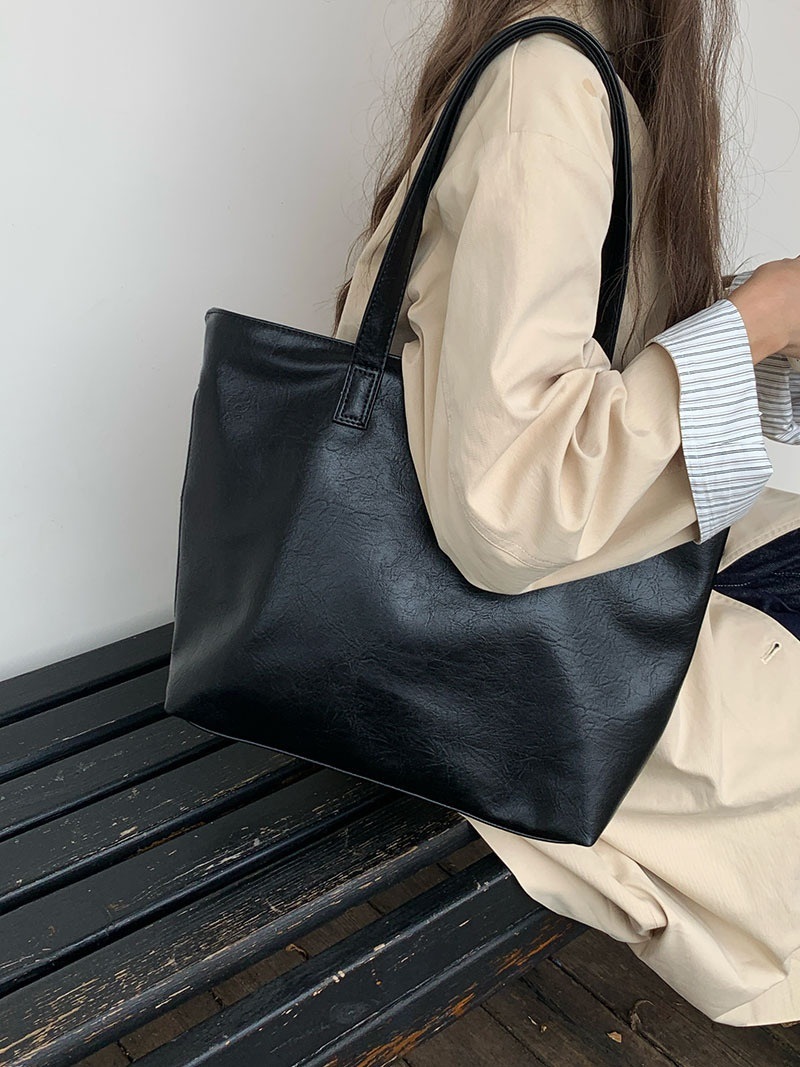 レザー調ビッグトートバッグ | 詳細画像4