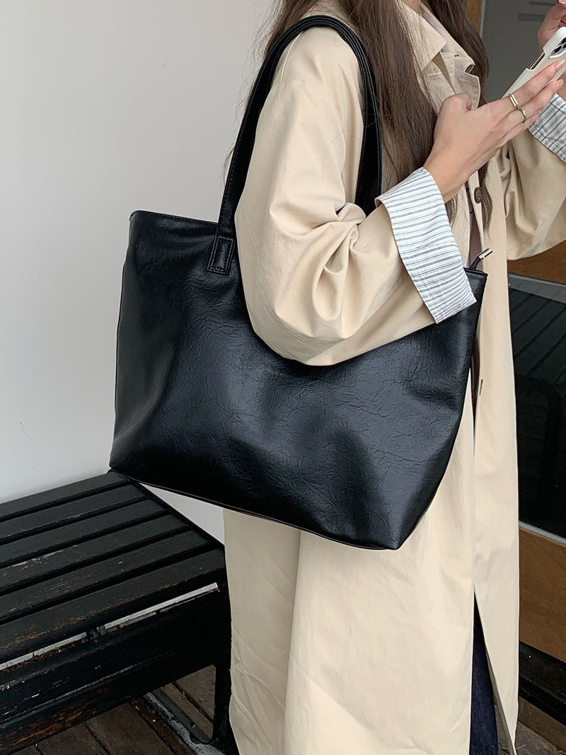 レザー調ビッグトートバッグ | 詳細画像5