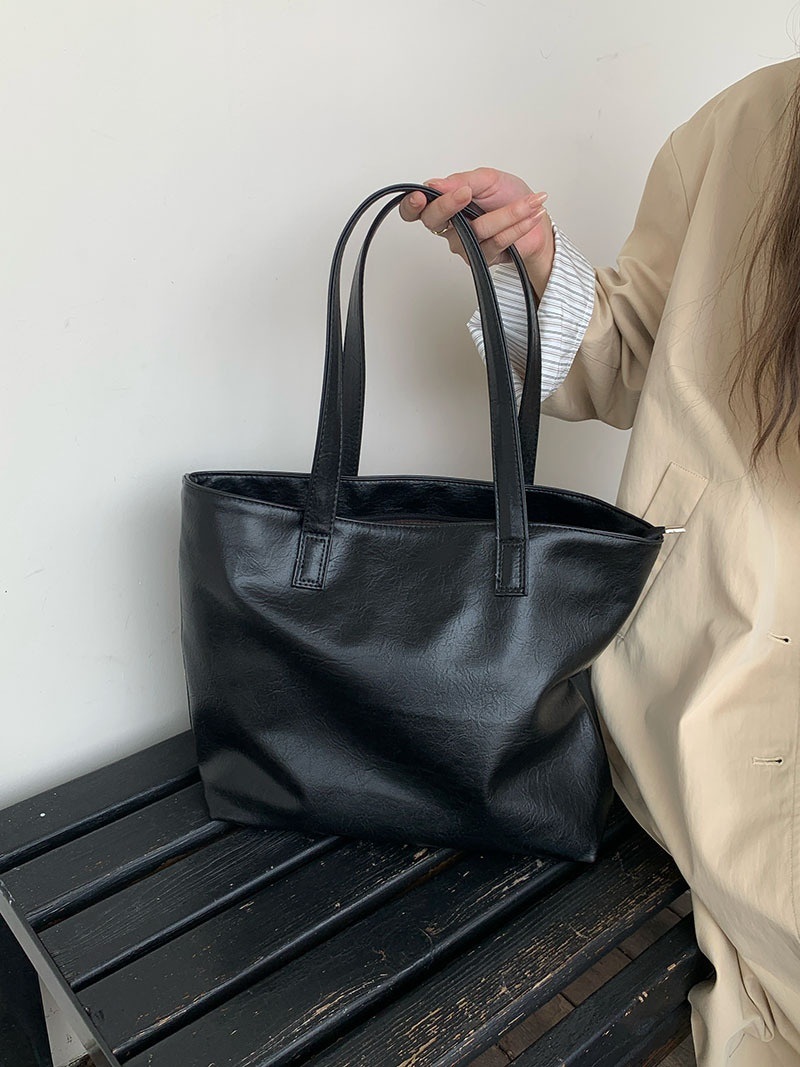 レザー調ビッグトートバッグ | 詳細画像9
