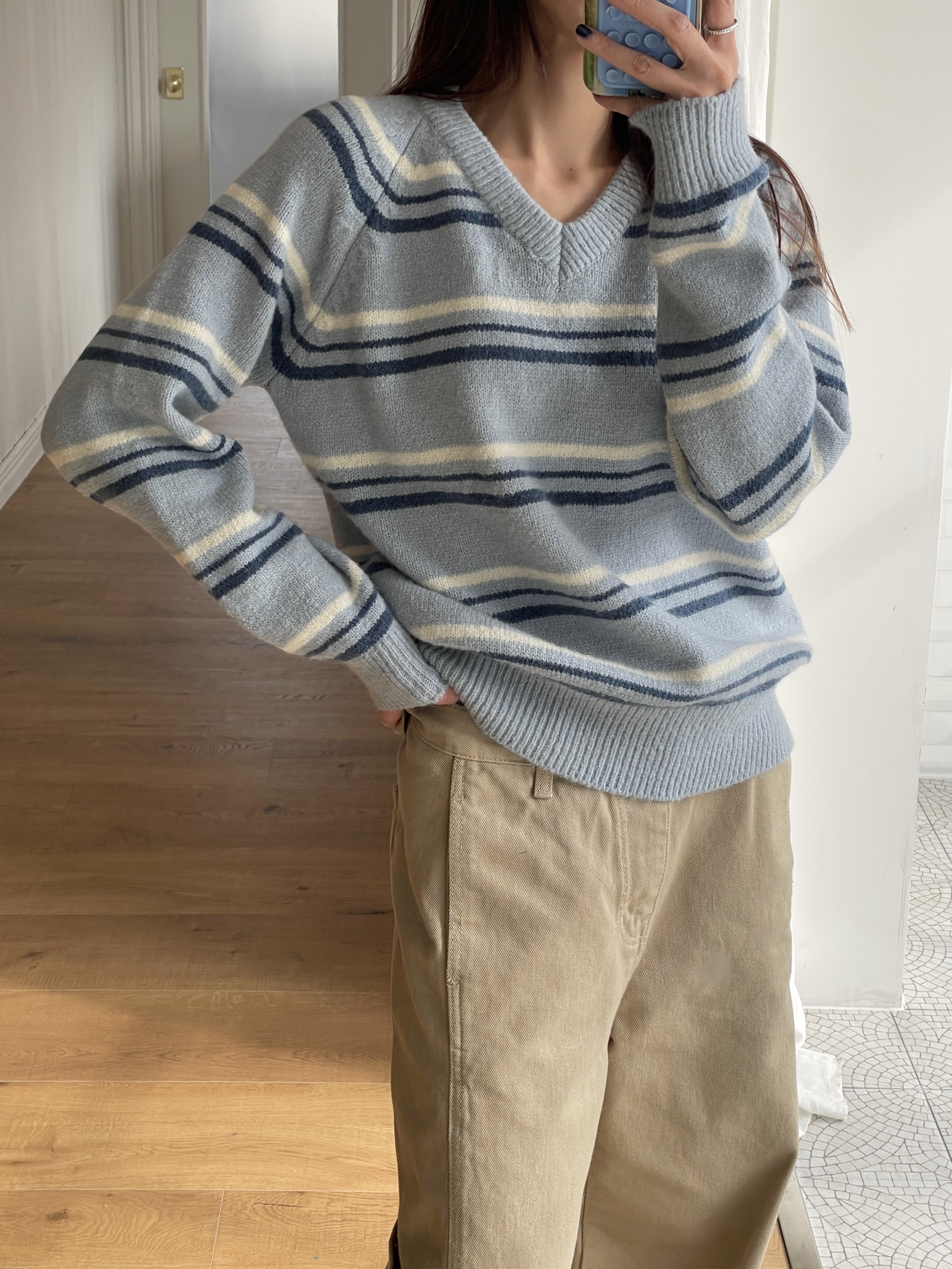 Vネックボーダーカラーニット | 詳細画像3