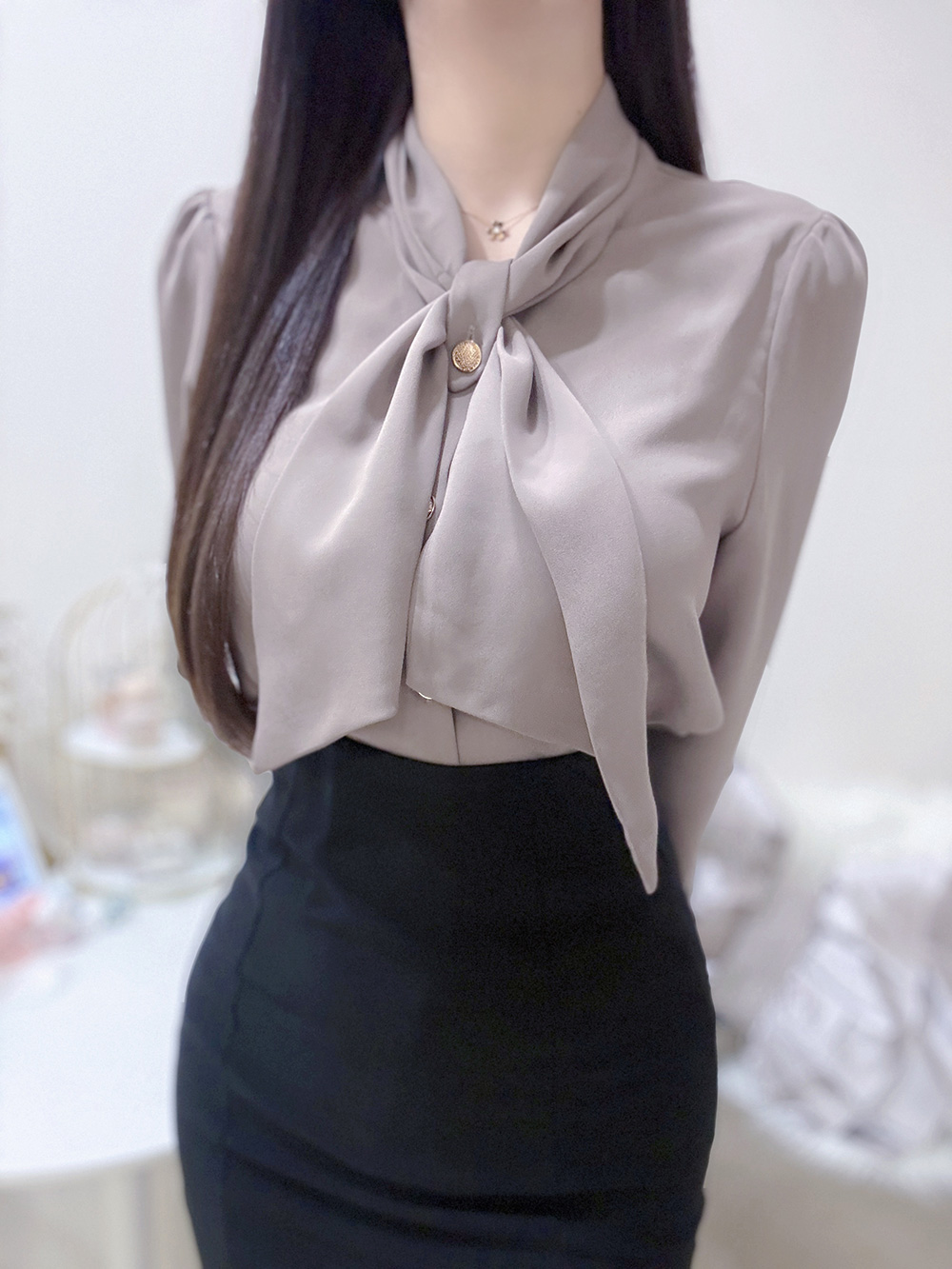 ボウタイゴールドボタンブラウス | 詳細画像2