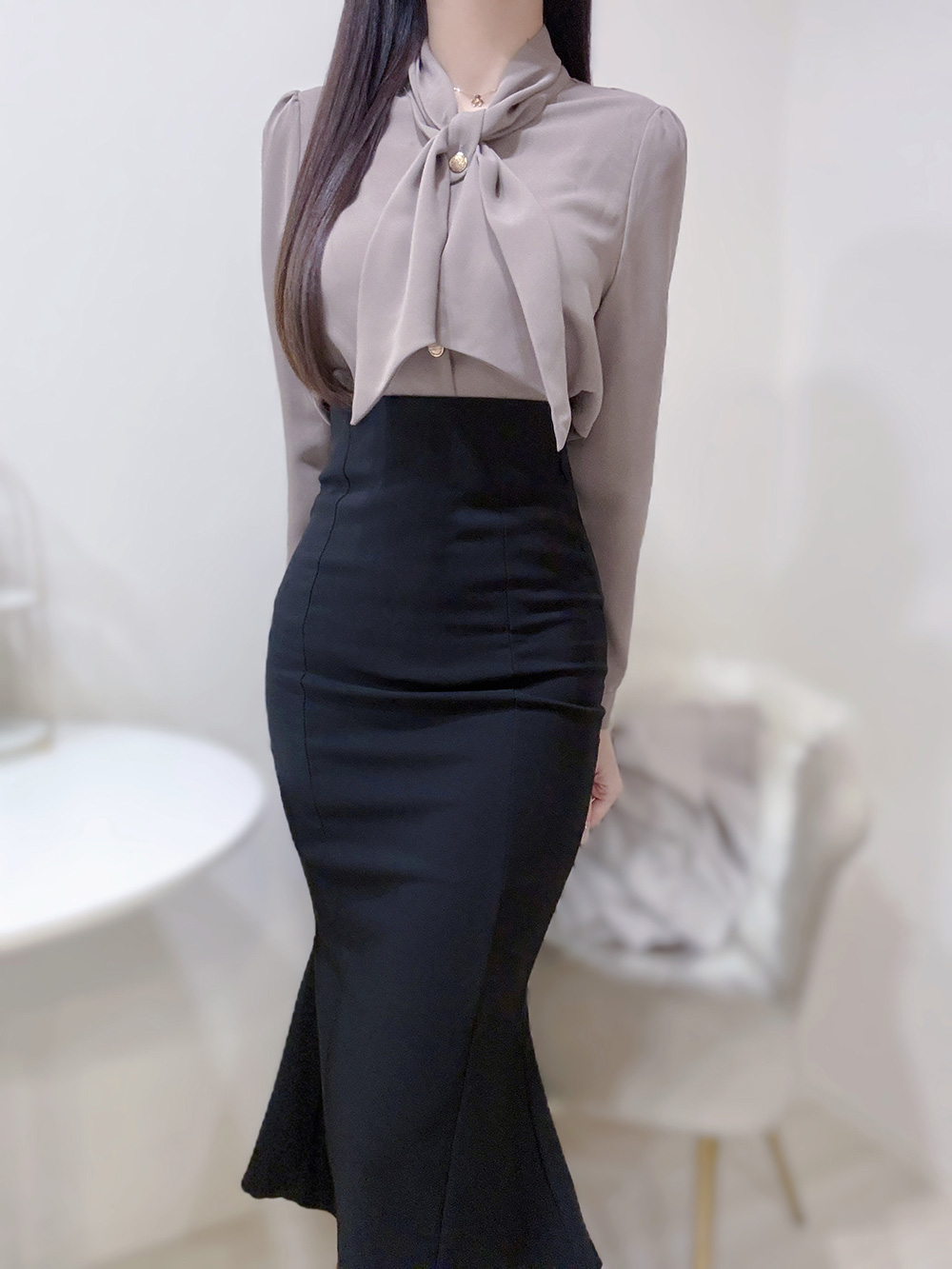 ボウタイゴールドボタンブラウス | 詳細画像3