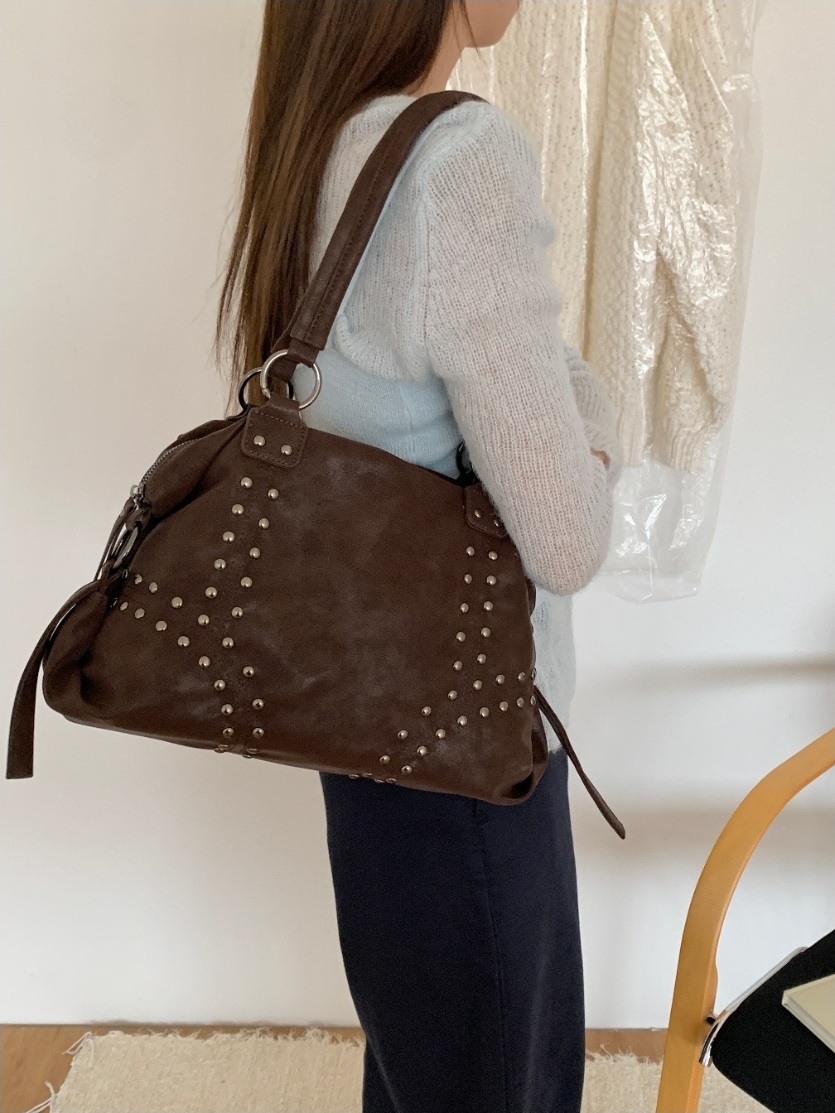 レザー調スタッズトートバッグ | 詳細画像5