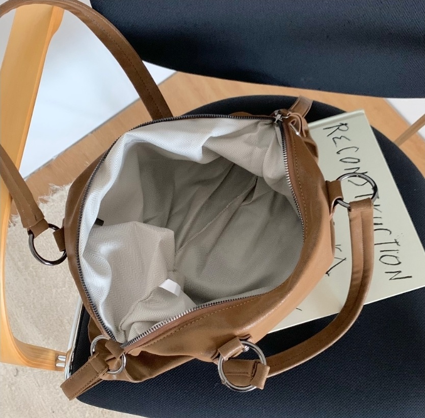 レザー調スタッズトートバッグ | 詳細画像13