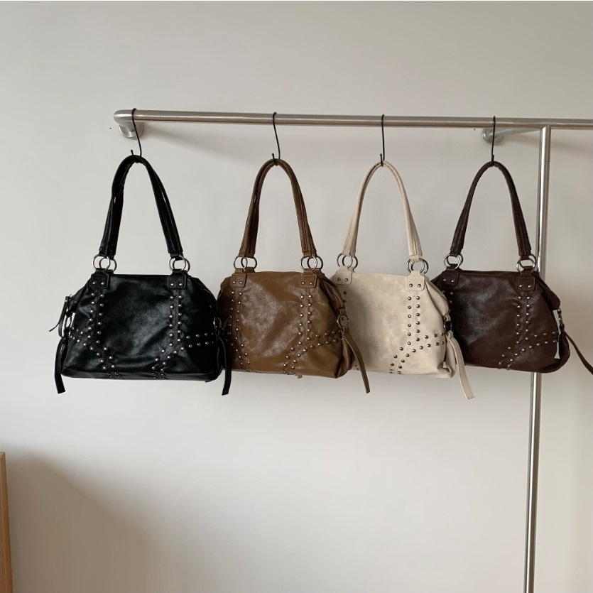 レザー調スタッズトートバッグ | 詳細画像15