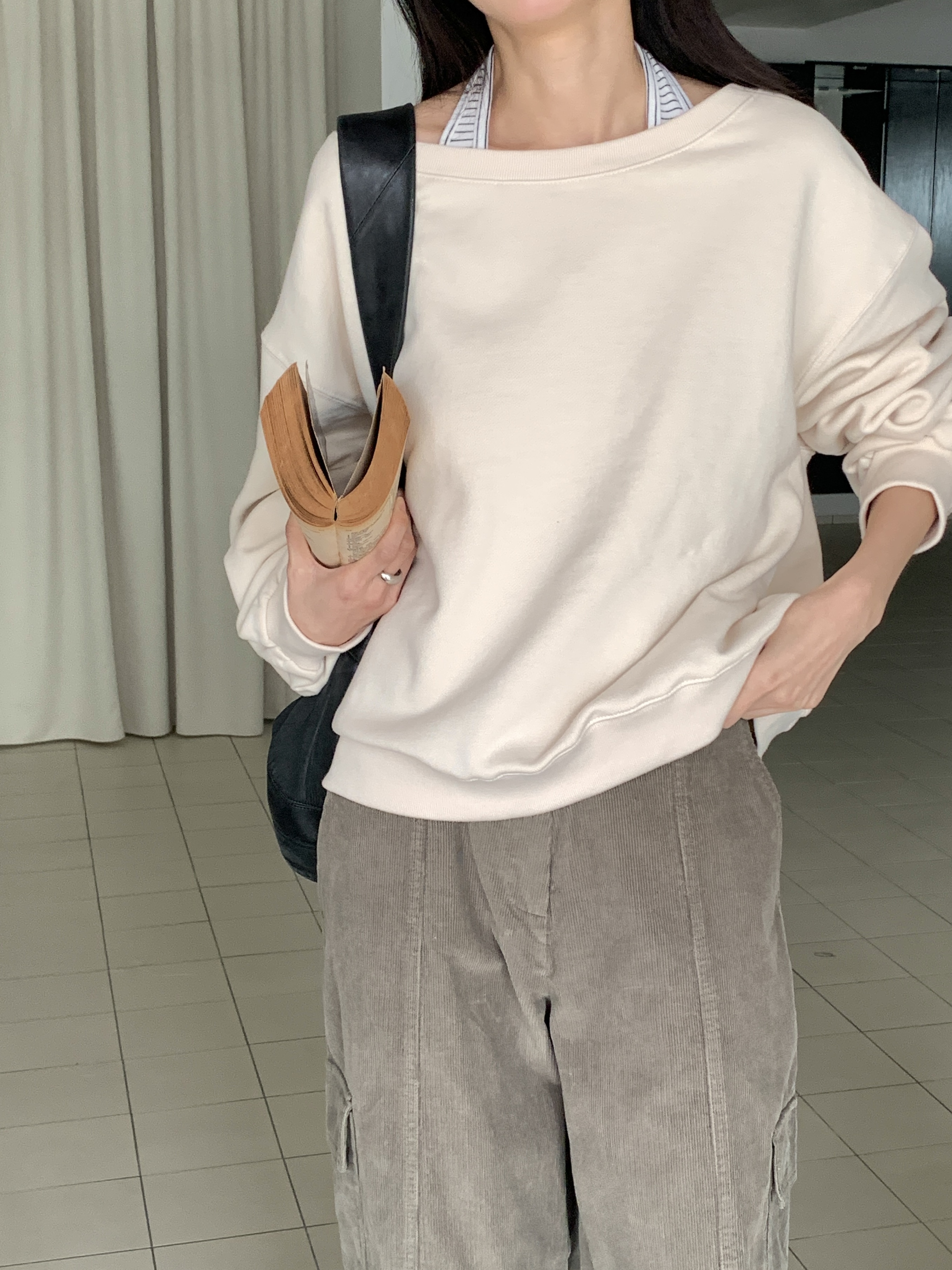 裏起毛ボートネックルーズ長袖スウェット | 詳細画像3