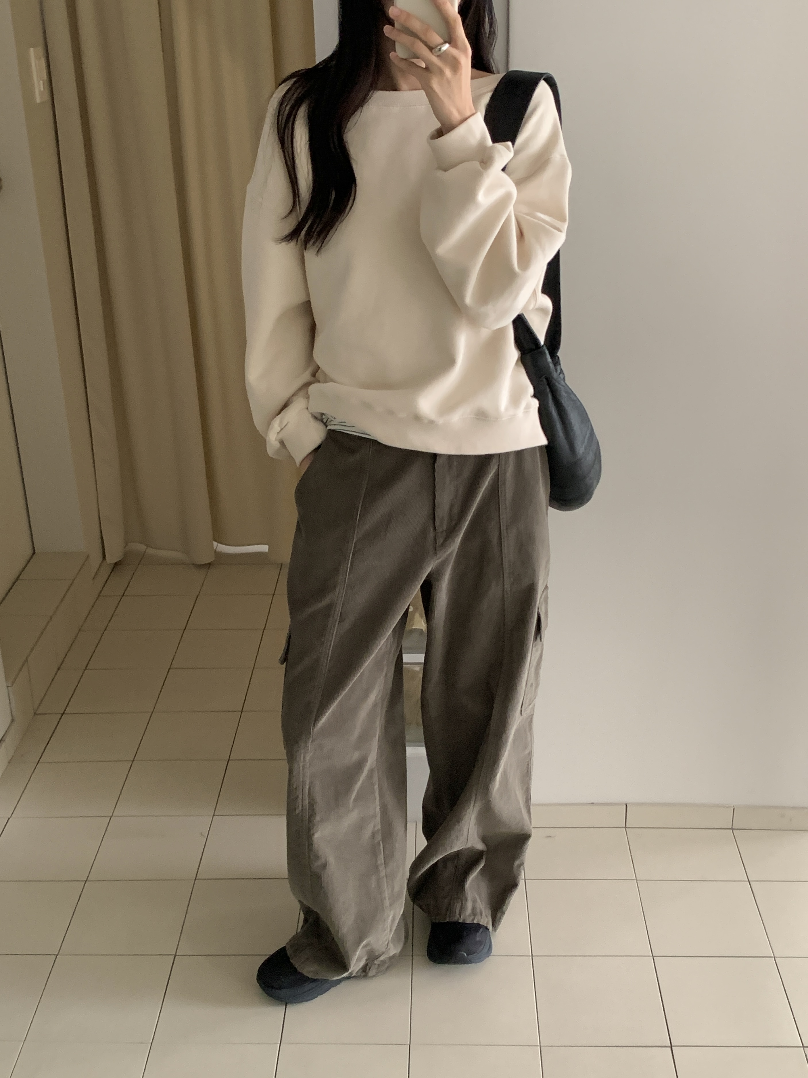 裏起毛ボートネックルーズ長袖スウェット | 詳細画像2