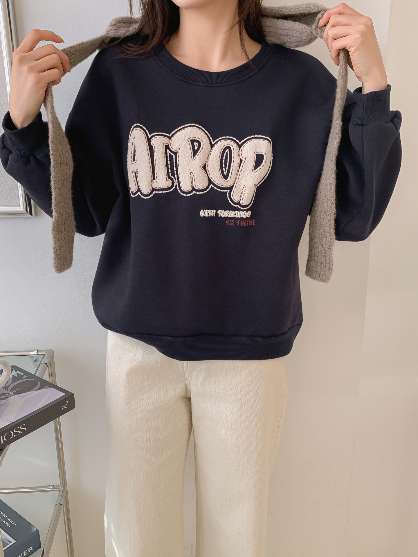 裏起毛ラウンドネックルーズ長袖ロゴスウェット | 詳細画像24