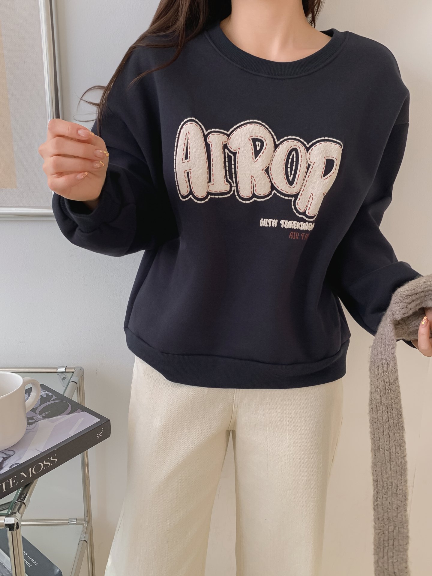 裏起毛ラウンドネックルーズ長袖ロゴスウェット | 詳細画像25