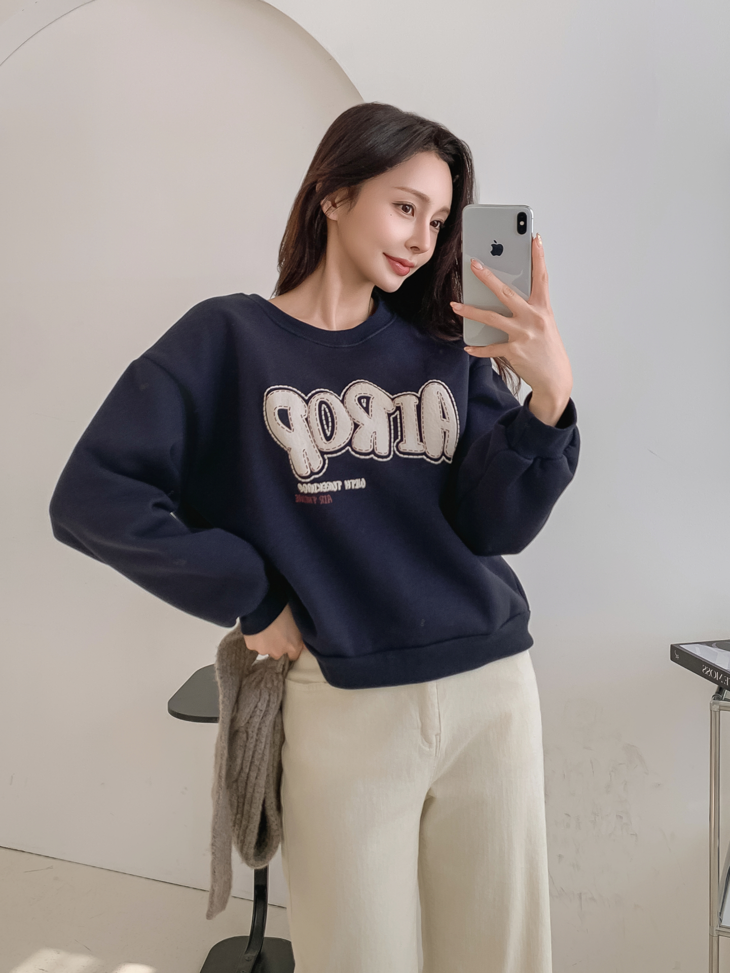 裏起毛ラウンドネックルーズ長袖ロゴスウェット | 詳細画像28