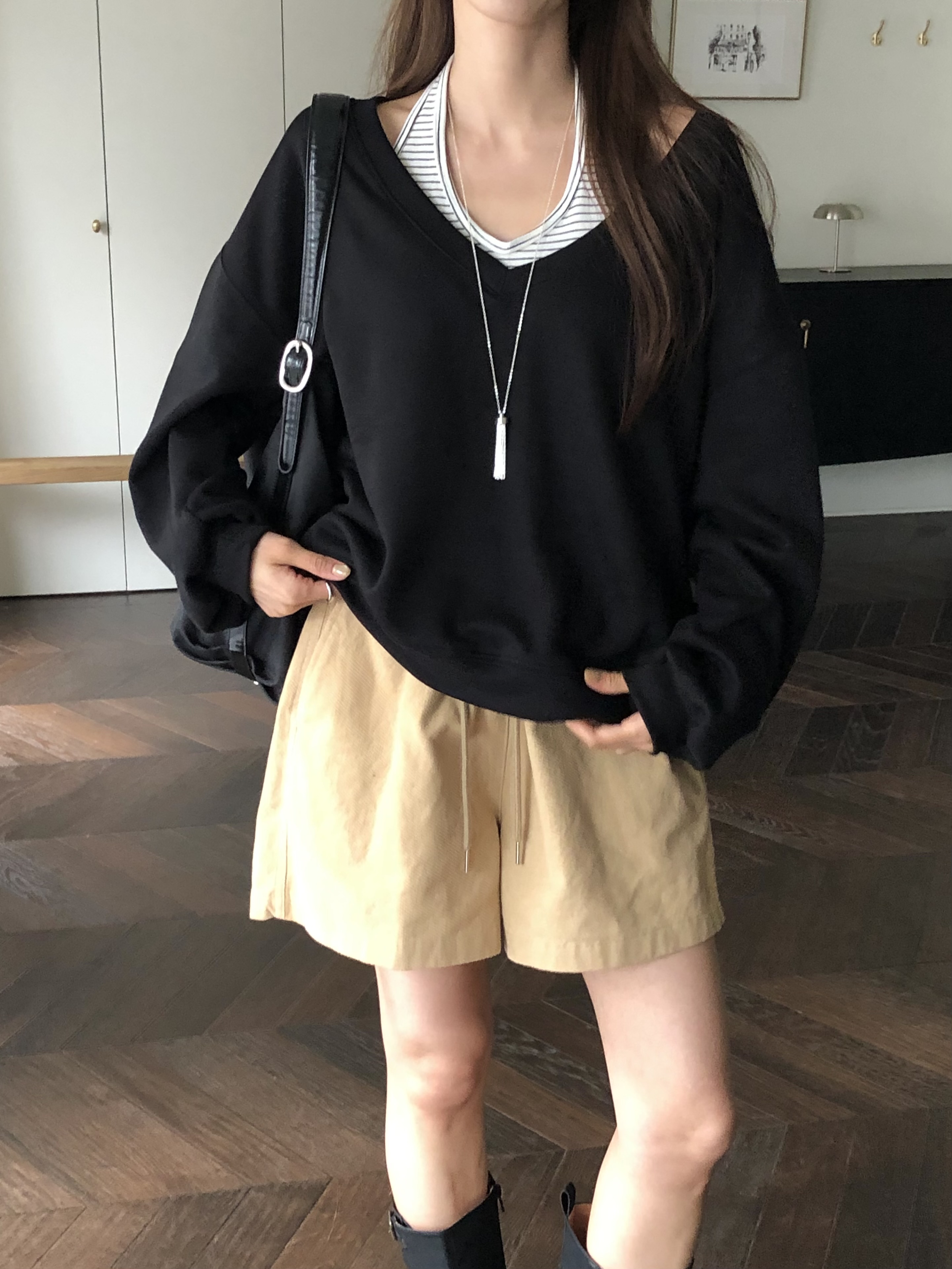 裏起毛Vネックルーズ長袖スウェット | 詳細画像2