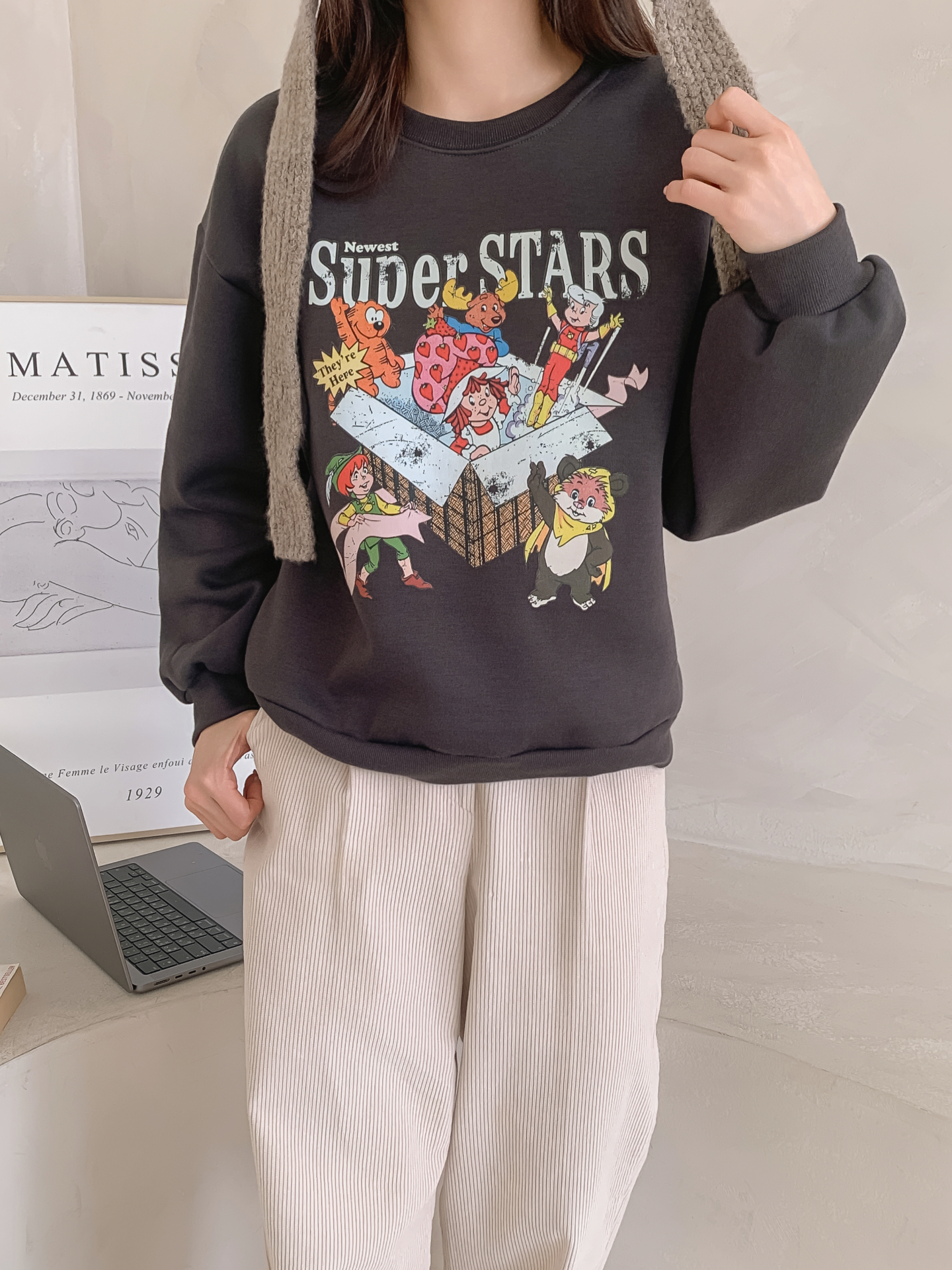 裏起毛ラウンドネックルーズ長袖ロゴスウェット | 詳細画像10