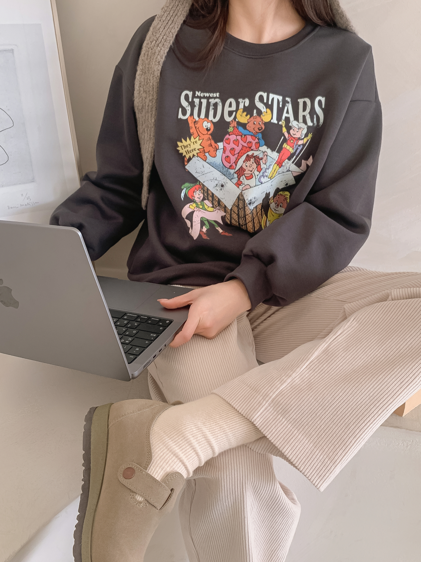 裏起毛ラウンドネックルーズ長袖ロゴスウェット | 詳細画像11