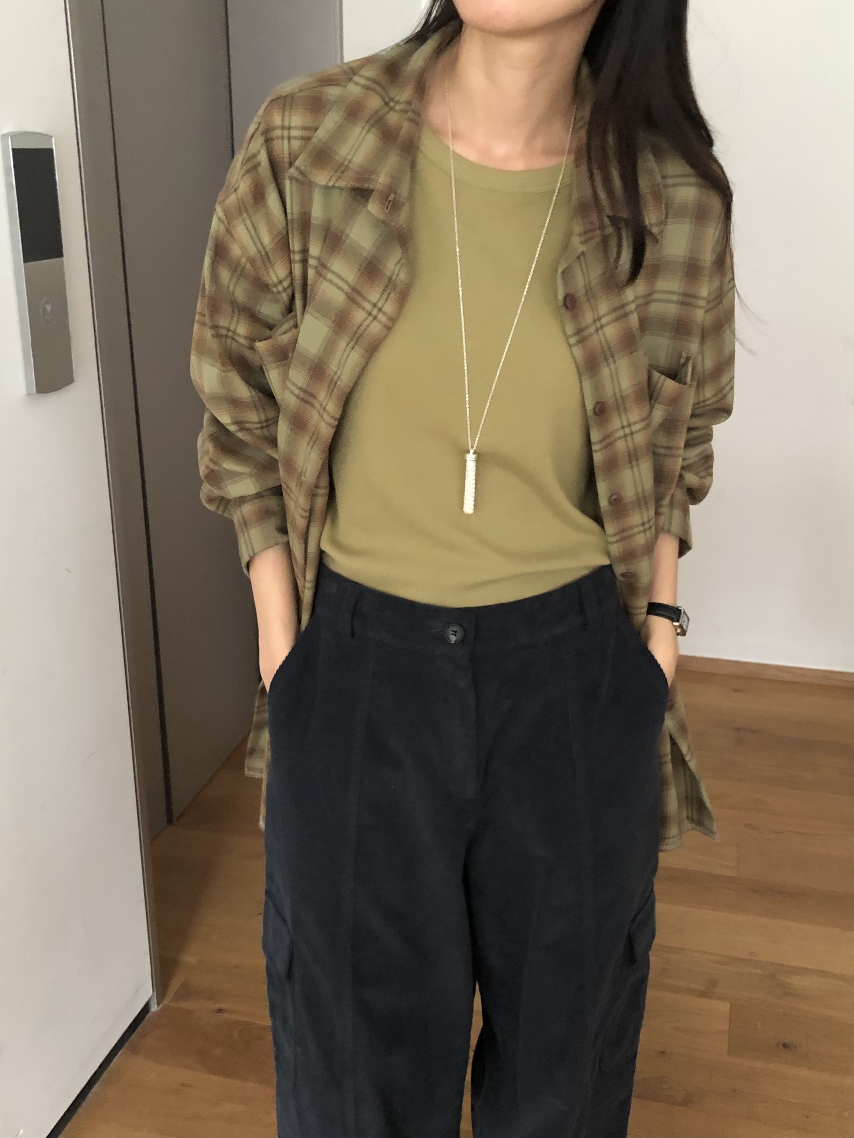 ラウンドネック半袖無地カラーTシャツ | 詳細画像13