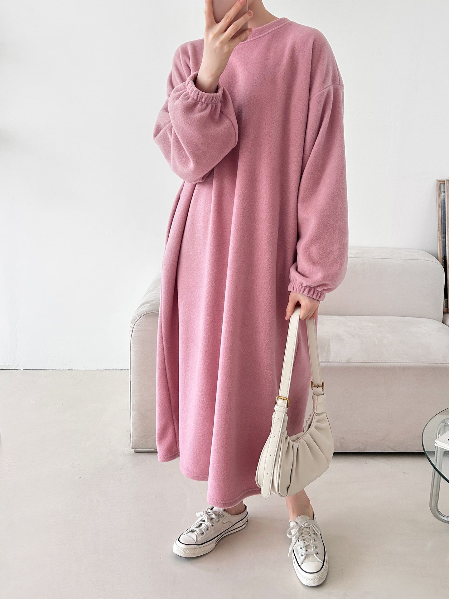 フリースラウンドネックボクシーロング無地カラーワンピース | 詳細画像20