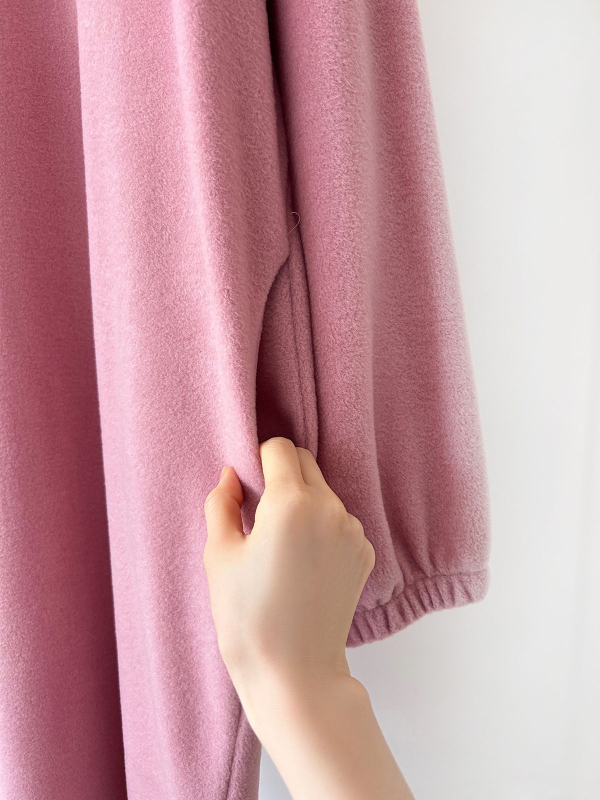 フリースラウンドネックボクシーロング無地カラーワンピース | 詳細画像51
