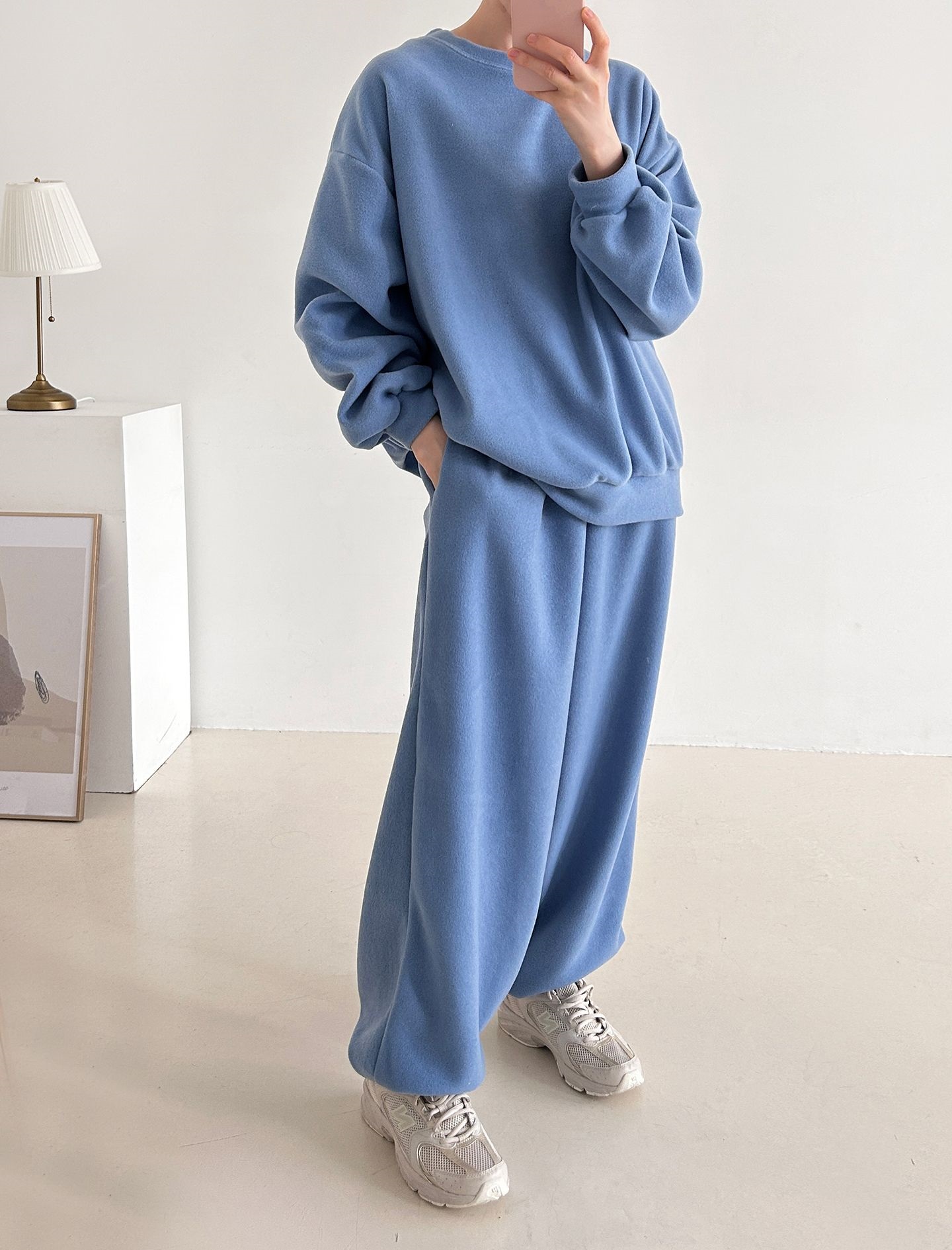 フリースラウンドネックウエストゴム長袖ジョガーカラーセットアップ | 詳細画像2